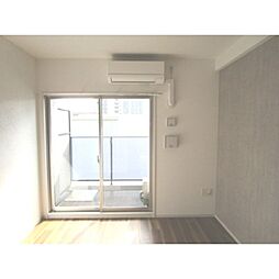 レジュールアッシュ三国本町 8階1Kのリビング/ダイニング