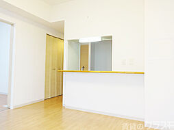 ア・ミュゼ新大阪 6階2LDKのリビング/ダイニング