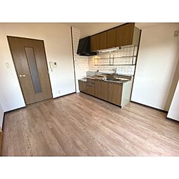 加島フラット 8階2DKのリビング/ダイニング