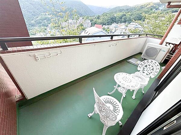 バルコニー