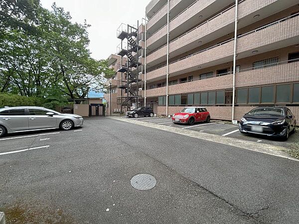 駐車場1