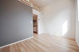 レイズ橋本 2階1Kのリビング/ダイニング