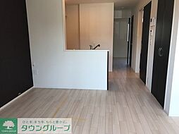 リッシュ 2階2LDKのリビング/ダイニング