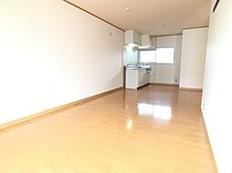 エステート・ニューミー 2階1LDKのリビング/ダイニング