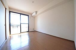 ファミールコート 1階3DKのリビング/ダイニング