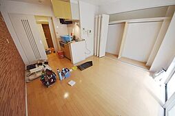 クアイエット 2階ワンルームのリビング/ダイニング