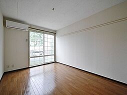 パークハイム多摩 1階1Kのリビング/ダイニング