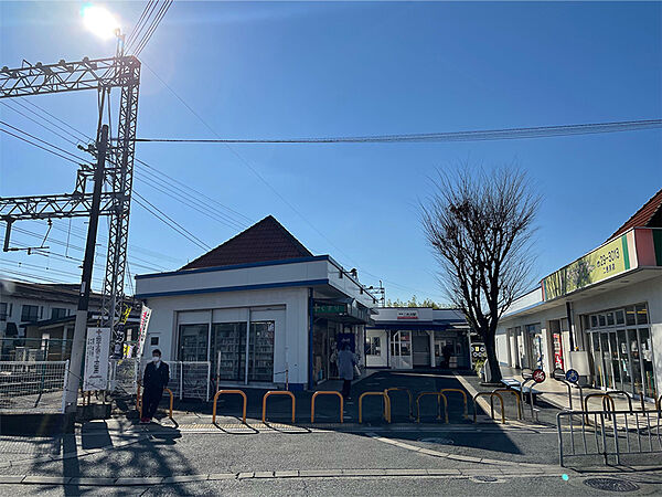 【南海本線「二色浜」駅まで徒歩7分(約560m)】なんば方面や和歌山市方面へアクセス可能。関西空港方面への移動にも便利で、通勤・通学や休日のお出かけに活用できます。