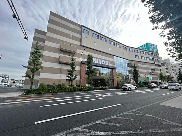 ニトリ目黒通り店 徒歩7分。 550m