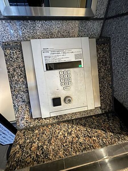 オートロック完備、セキュリティ良好です♪