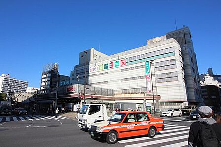 目黒駅(JR 山手線) 徒歩13分。 1040m