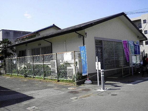 船橋本中山郵便局（389m）