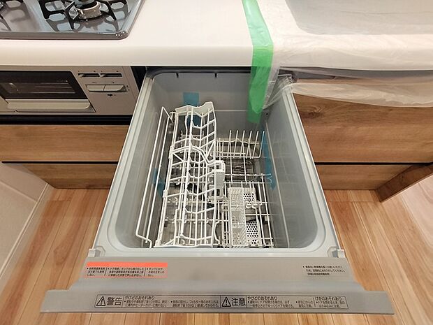 食器洗浄機付きです。
