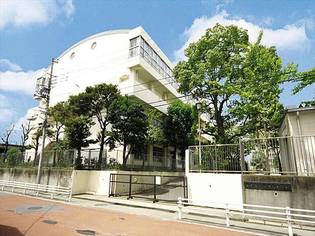 海神南小学校（220m）