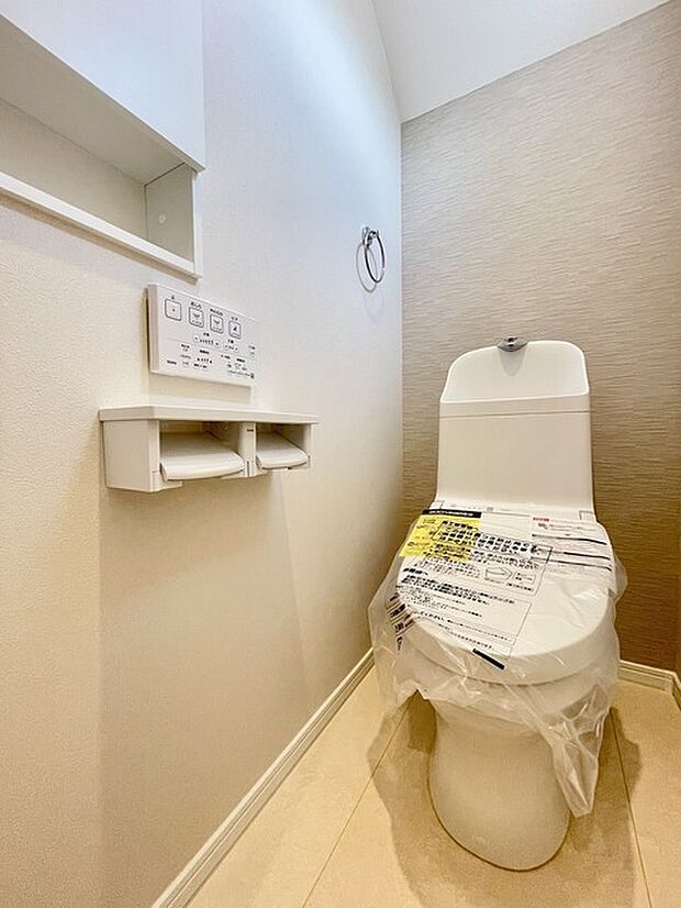 ※トイレ施工例(実際とは設備仕様間取りなどが異なる場合がございますのでお近くのモデルルームにご案内致します。)