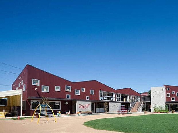 宮久保幼稚園（145m）