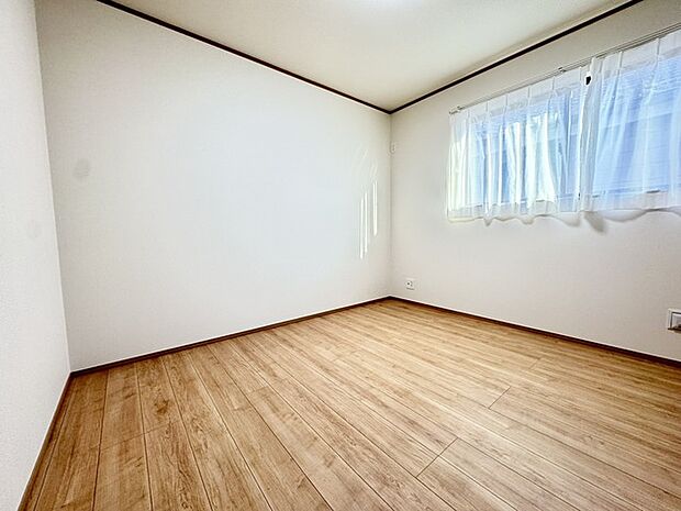 子供部屋は明るい空間となっています!寝室にも良さそうですね!