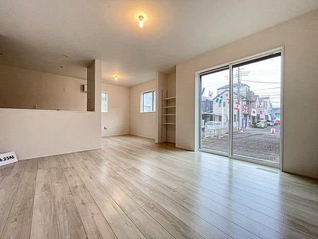 3号棟 落ち着いた雰囲気に包まれて、伸びやかな空間の中で、ゆったりと家族団らんのひとときを過ごせます。