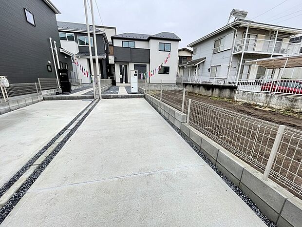 3号棟 車好きの方も嬉しい駐車スペース付き物件