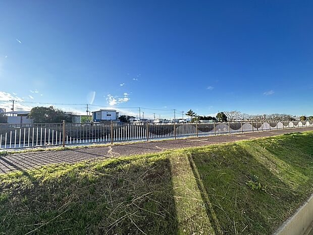 【2号棟】1階からの眺望です