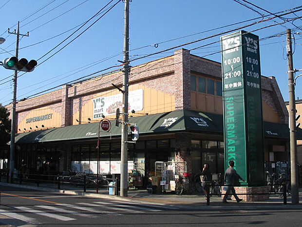 ワイズマート北方店(617m)