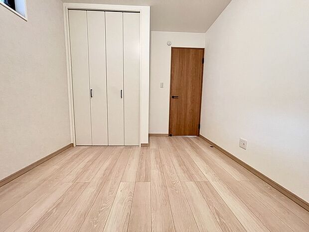 子供部屋は明るい空間となっています!寝室にも良さそうですね!