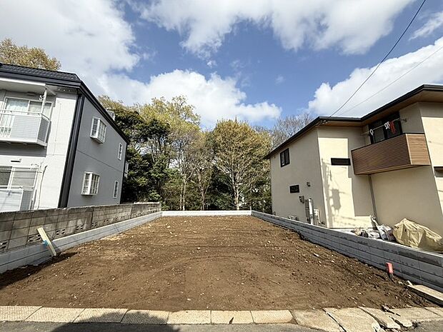 販売現地 現況更地です!