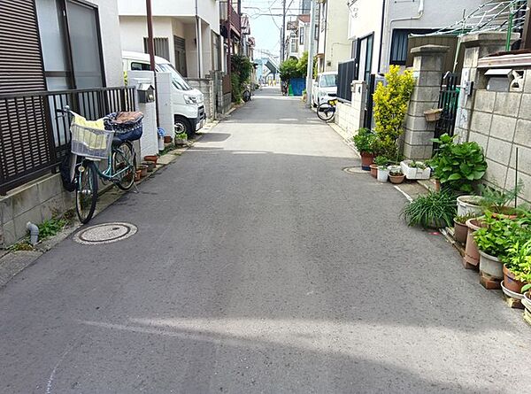 前面道路です。