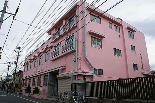共立幼稚園（352m）