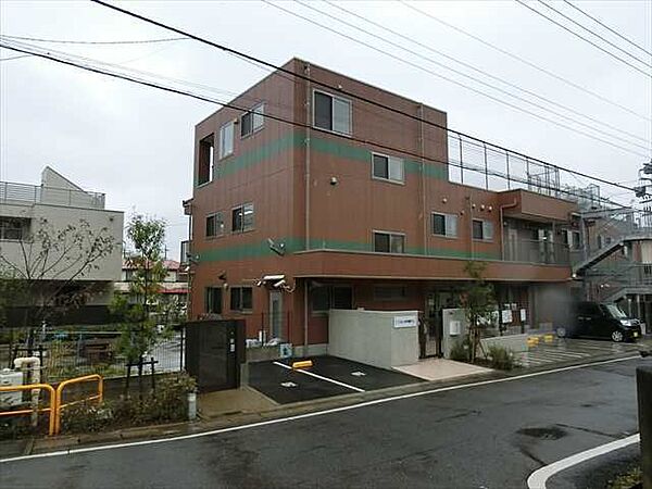こうぜん保育園市川（240m）