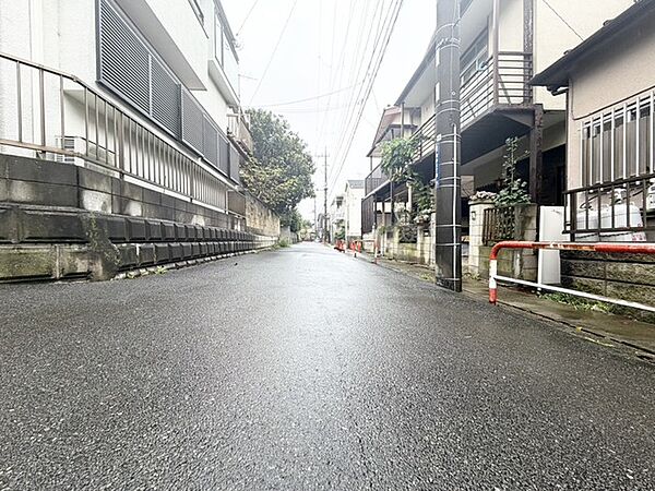 前面道路です。