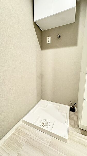 洗濯機置き場も広めのスペースを確保しております！是非、現地にてスペースを確認してみてください！