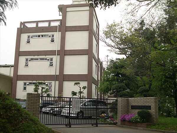前原中学校（1570m）