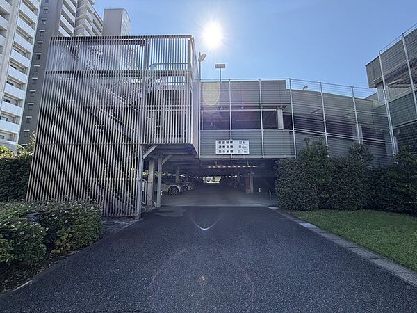 駐車場を拡大表示