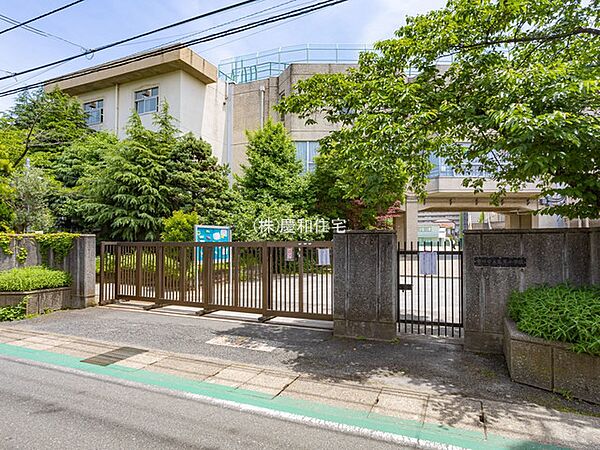 鬼高小学校673ｍ