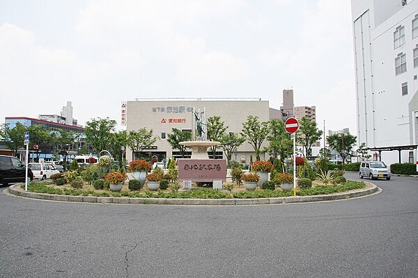 赤池駅（701m）