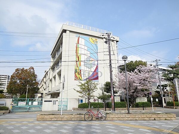 画像29:豊中市立中豊島小学校 213m