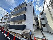 出来島駅より徒歩5分 築1年8ヶ月 3階建の賃貸物件