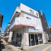 高槻駅より徒歩2分 築41年4ヶ月 4階建の賃貸物件