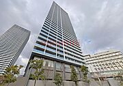 高槻駅より徒歩10分 41階 築11年11ヶ月の賃貸物件