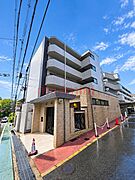 山田駅より徒歩11分 築9年6ヶ月 5階建の賃貸物件