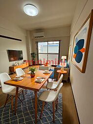 ドミール氷室 2階1Kのリビング/ダイニング