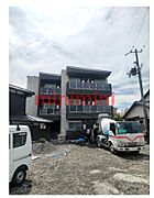宇野辺駅より徒歩7分 新築 3階建の賃貸物件