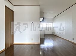 マンション完洋荘 4階1LDKのリビング/ダイニング