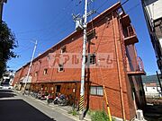 高安駅より徒歩3分 築38年9ヶ月 3階建の賃貸物件