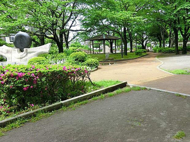 鎌倉公園 330m