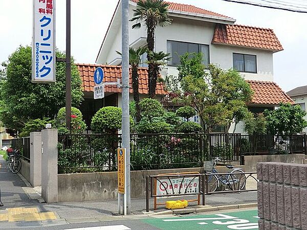 大竹胃腸科内科クリニック 徒歩5分。 330m