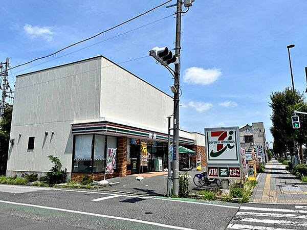 セブンイレブン葛飾青戸8丁目店 徒歩5分。 380m