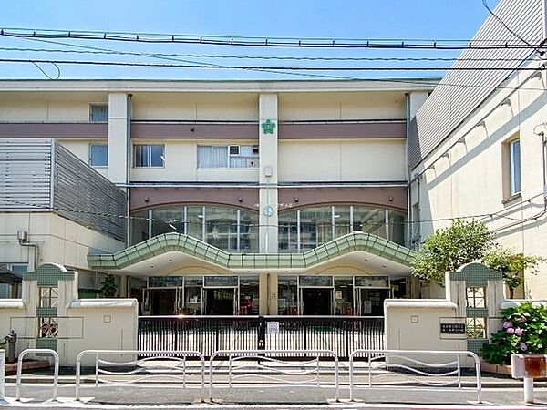 江東区立第一亀戸小学校 1070m