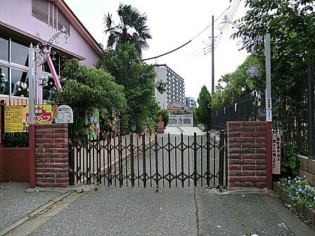 西新井幼稚園 徒歩7分。 560m